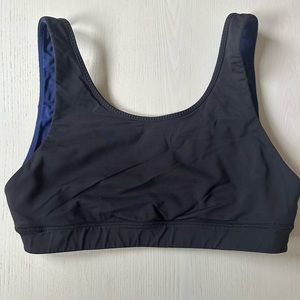 Lululemon Reversible Bra, Black & Blue, Size 8-10